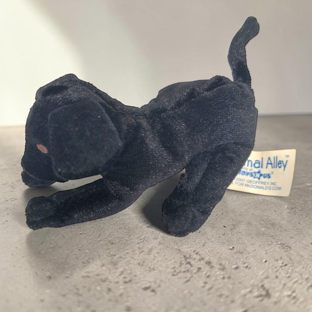VTG Animal Alley Black Lab Dog Plush 2001 Toys R Us McDonald's Promo Small 4"